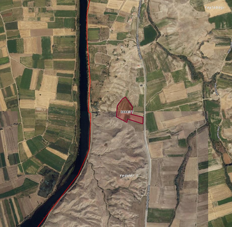 Kayseri Kocasinan Ebiç'te Satılık 19.531,74 m² Tarla: Kızılırmak Manzaralı
